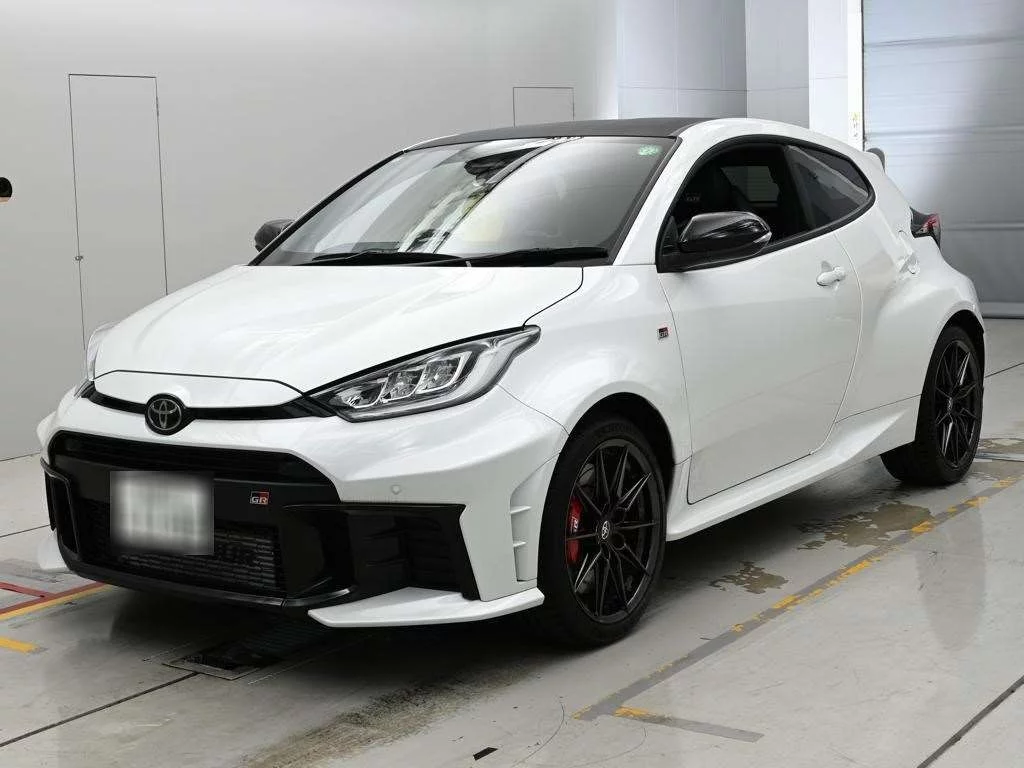 Toyota GR Yaris GXPA16 2024